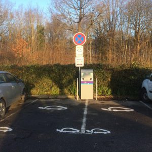 image place pour voiture électrique au CHRSO